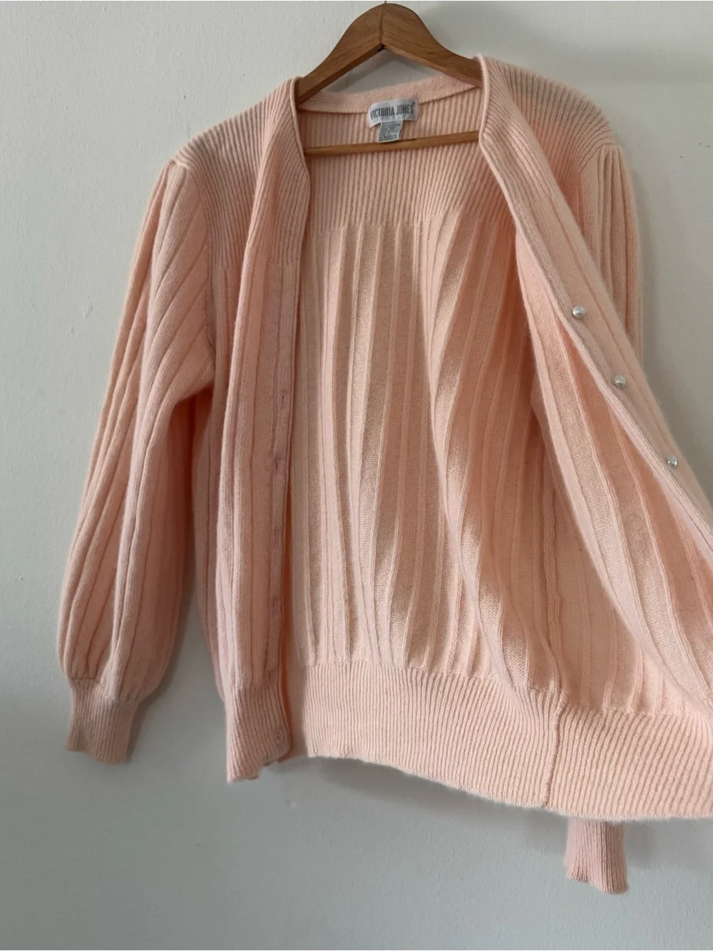 Vtg Victoria Jones Cardigan Sweater L Pink Lambswool Button Up Coquette Office - Picture 2 of 7